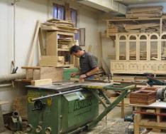 Opening a carpentry workshop as an idea for a business